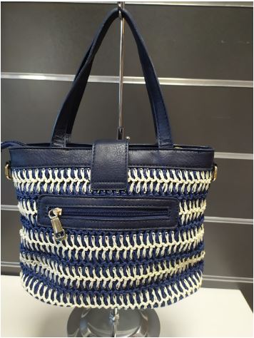 Bolso de rafia en azul y blanco
