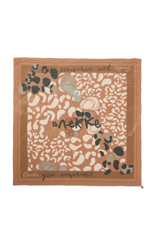 Pañuelo plisado de Anekke