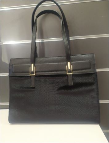 Bolso de hombro negro