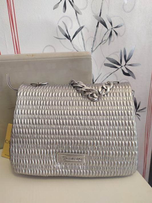 Bolso de mano Carabo